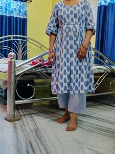 Blue Leaf Print Kurta Set
