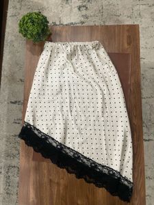 Polka Dot Skirt with Lace Trim XS