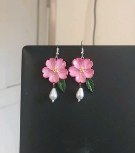 Floral Sakura Pearl Drop Earrings