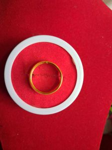 Elegant Gold Band Ring