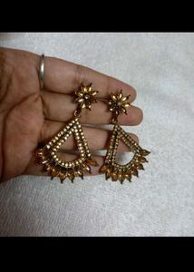 4 Combo Earrings Sets