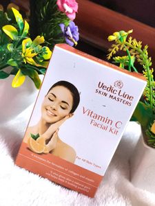 Vedic Line Vitamin C Facial Kit With Aloe Vera, Tu