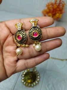 Statement Pendant Necklace