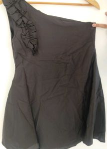 Chic One-Shoulder Black Dress