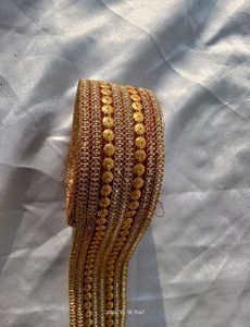 Lace/ Border