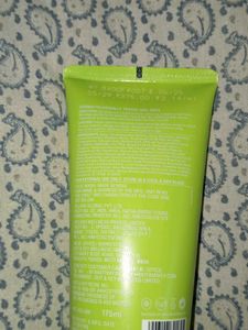 Dot &amp; Key Cica Calming Face Wash
