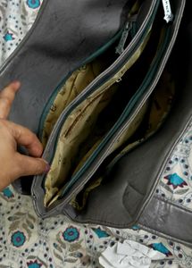 Stylish Grey Shoulder Bag