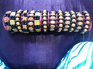 13 pieces om charm bracelets