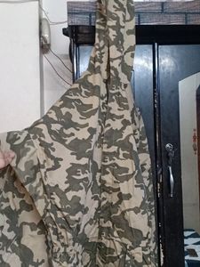 New Jumpsuit In Foji Style