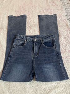 Flared/ Bootcut Jeans