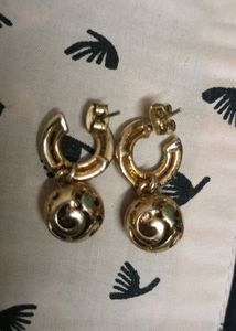 Golden diamond Earring