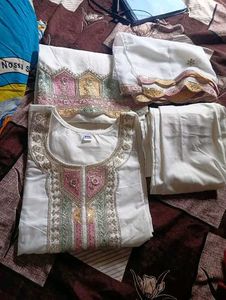 all size available sell price hurry up guy's