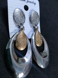Silver Gold intermix stylish oval statement earrings for Women