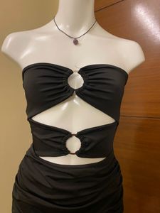 Black Cutout Bodycon Mini Dress 🍒