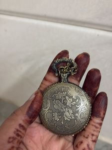 Vintage Pocket Watch Keychain