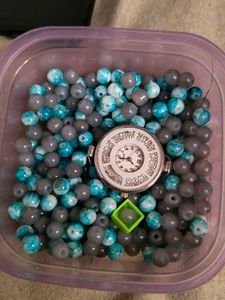 beads withUnique Beaded Watch Display