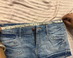 low waist distressed Denim Shorts