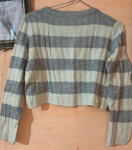 Sweater and Knits