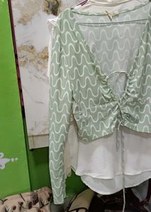 Chic Ruched Front Long Sleeve Top