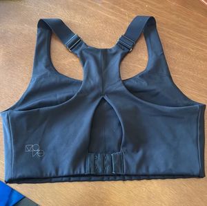 H&amp;M move high support Sports Bra