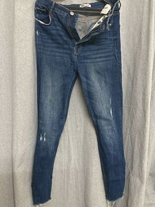 ZARA TRF Skinny Ripped Sculpt Jeans