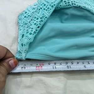 ⭐ Teal Lace Bikini Top