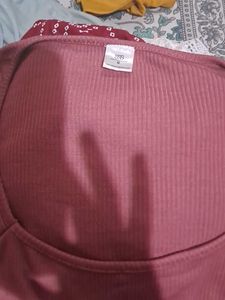 Ribbed Knit Cropped Top