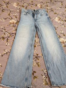 H&M Wide Leg Light Wash Jeans