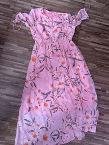 Size - XS Beautiful pink Floral Dress.