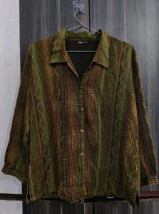 ✨💚🖤Stylish Striped Button-Down Shirt✨💚🖤
