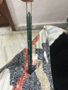 Swiss Beauty- Kajal Green Colour