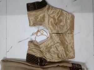 Elegant Paisley Saree