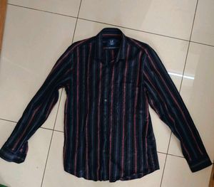 LOUIS PHILLIPE Men's Striped Button-Up Shirt