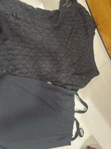 Chic Black Knit Top with inner