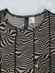 H&amp;M crop top