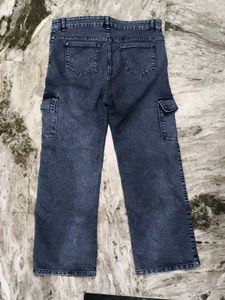 Stylish Dark Wash Cargo Jeans