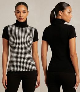 Houndstooth Print Turtleneck Top