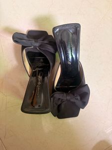 Elegant Black Bow Heels