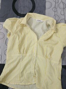 Chic Yellow Striped Button-Up Top