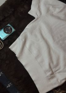 White Heart Graphic Top