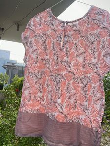 Chic Leaf Print Casual Top