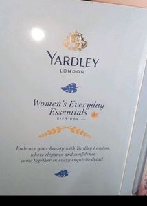 Yardley London Women's Gift Set