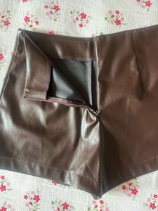 Chic Brown Long Sleeve Crop Top
