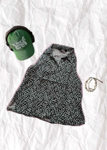 Sleeveless Floral Button-Up Top