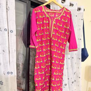 Vibrant Pink Tuk-Tuk Print Kurta