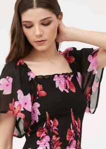 HARPA Black Floral Smocked Fitted Crop Top