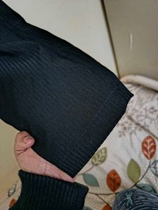 Black Thin Stripes Straight Pants