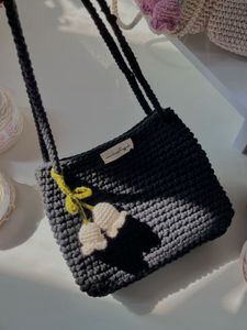 Crochet Bow Bag