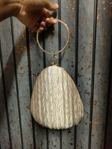 Elegant Beaded Handle Clutch Bag