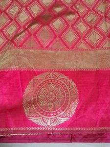 Elegant Pink &amp; Gold Saree